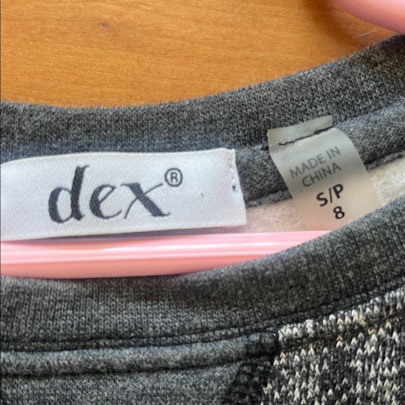 Dex  Sweatshirt 8 - Picture 2 of 5